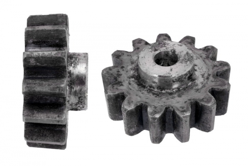 Шестерня для бетономешалки №30, D=15/82 мм, H=37 мм, z=13 - 1